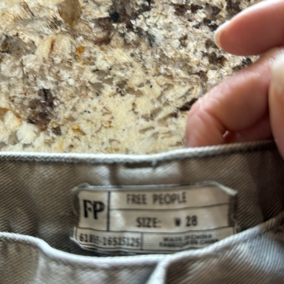 Free People button up gray denim shorts size 28 - Picture 6 of 9